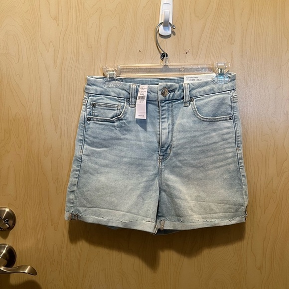 NWT American Eagle high rise shorts